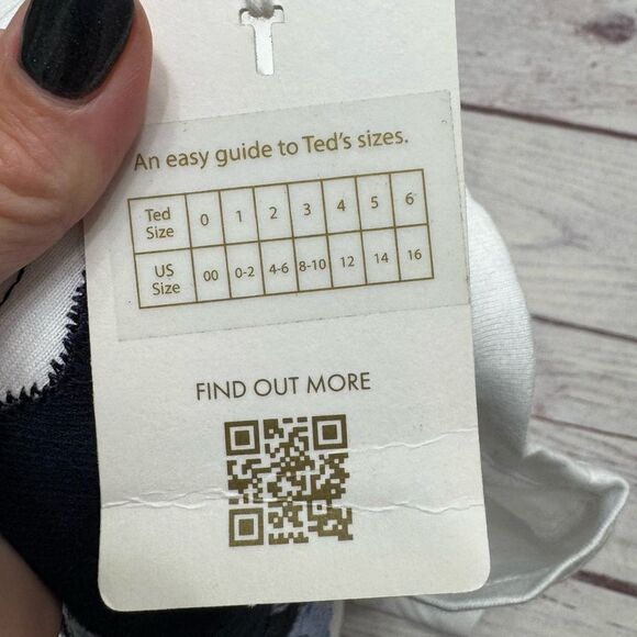 Ted Baker Floriyn Magnolia Tee Appliqué High Low Shirt White Size 2 = Small NEW - Picture 9 of 10